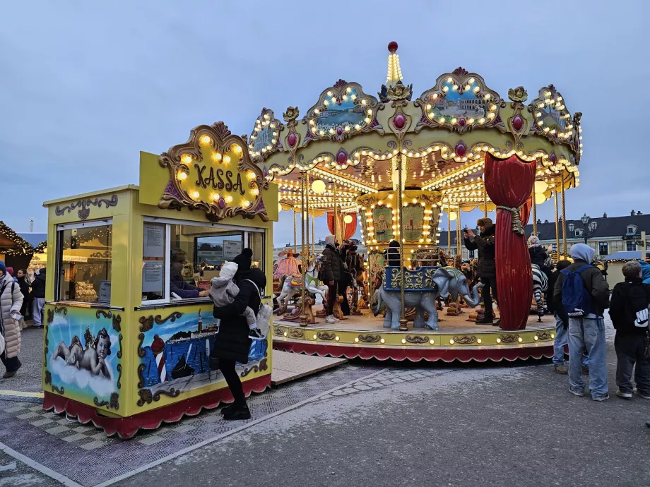 Carosello al mercatino di Natale di Schönbrunn