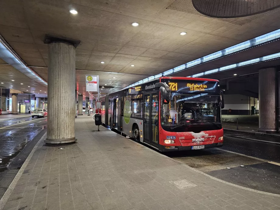 Autobus, aeroporto DUS