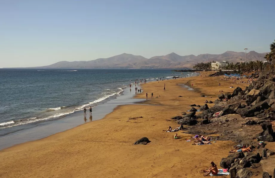 Spiagge di Playa Grande a Puerto del Carmen