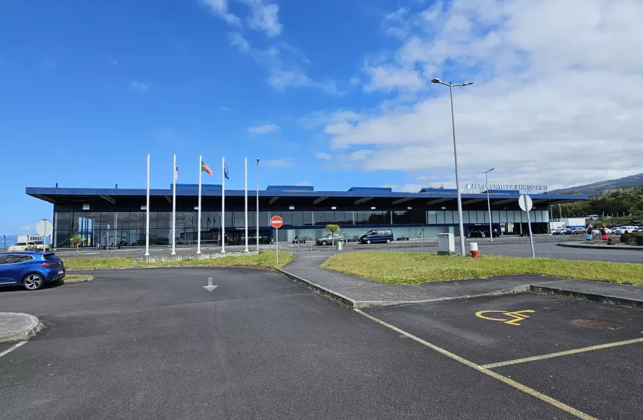 Terminal dell'aeroporto di Pico