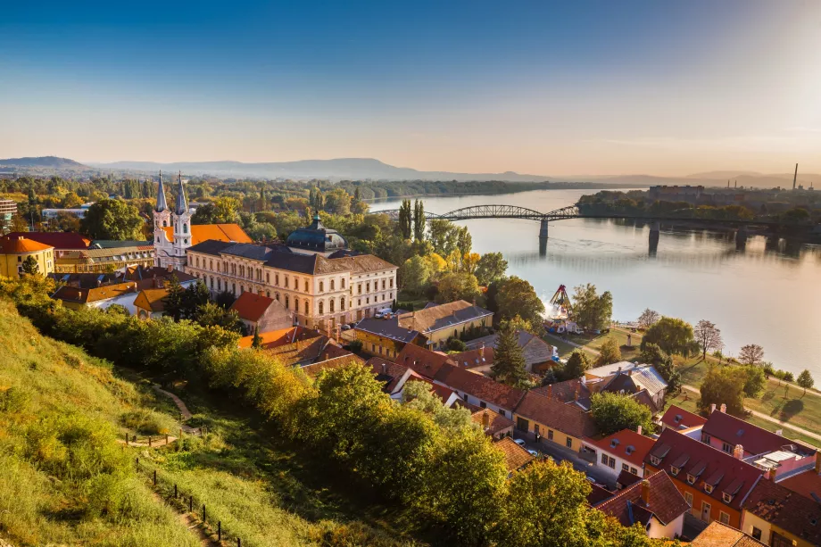 Vista su Ostřihom