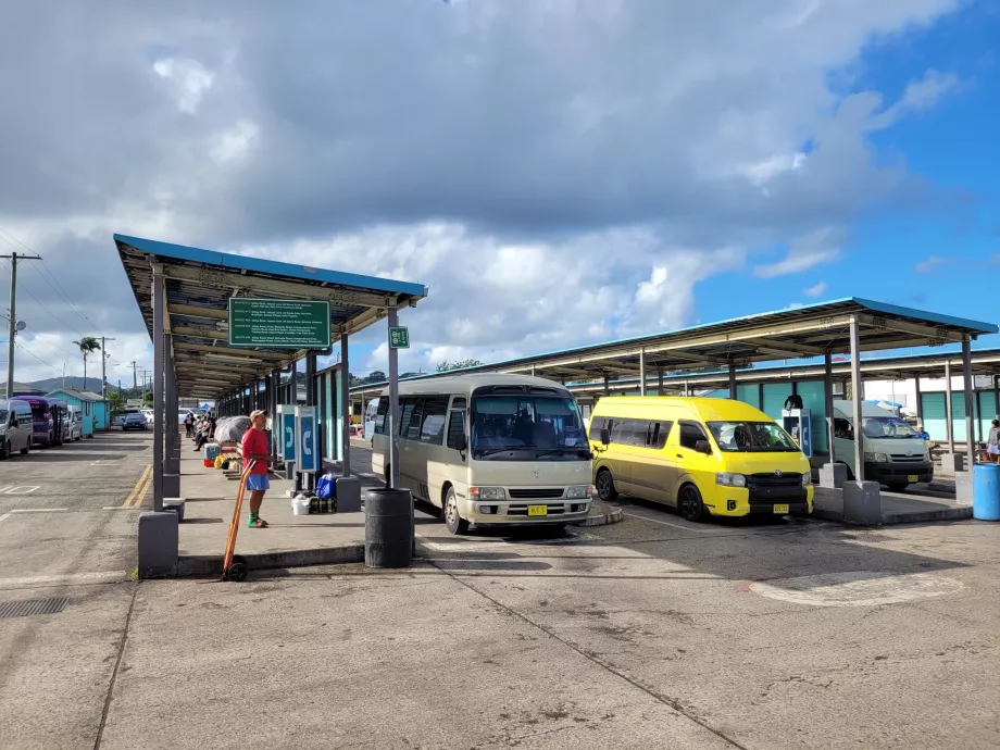 Stazione degli autobus ovest