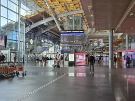Ingresso alla stazione ferroviaria - Oslo Lufthavn