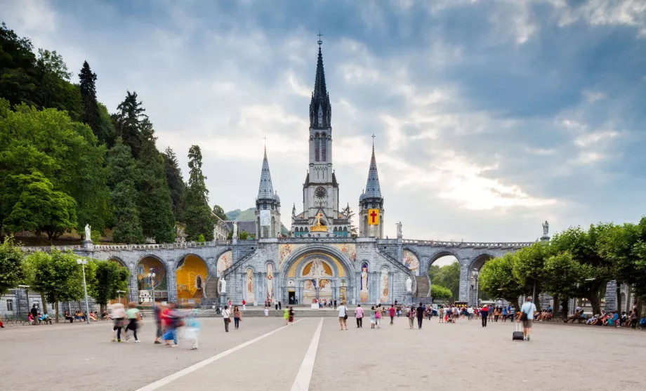 Lourdes