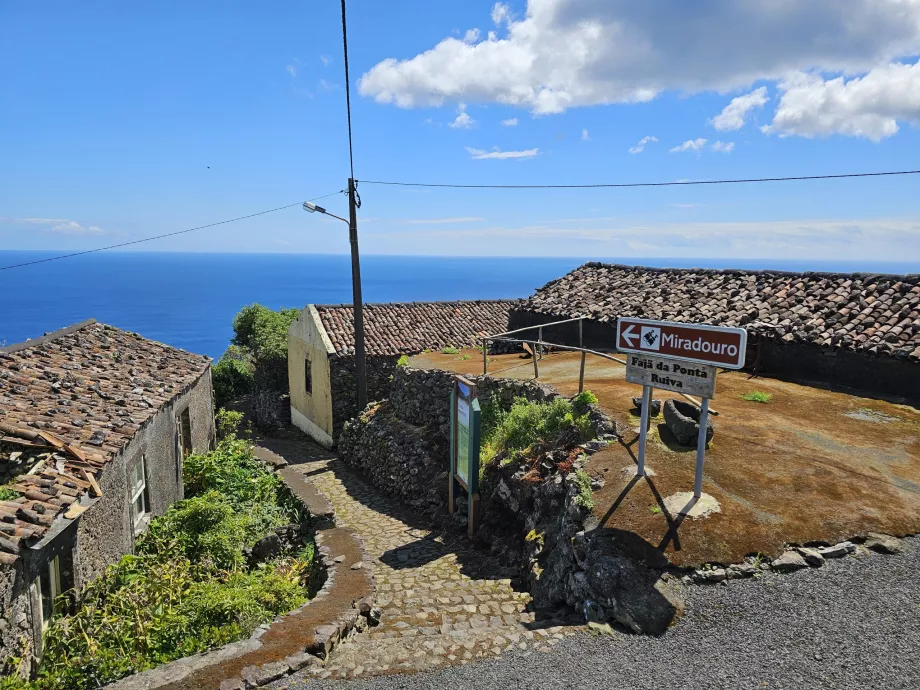 Centro del paese di Ponta Ruiva