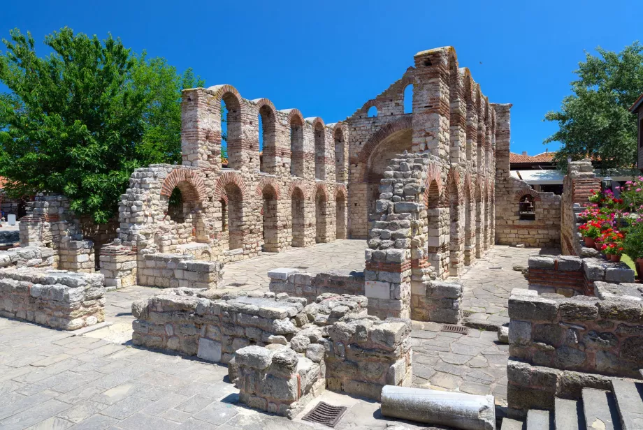 Le rovine della vecchia Nesebar