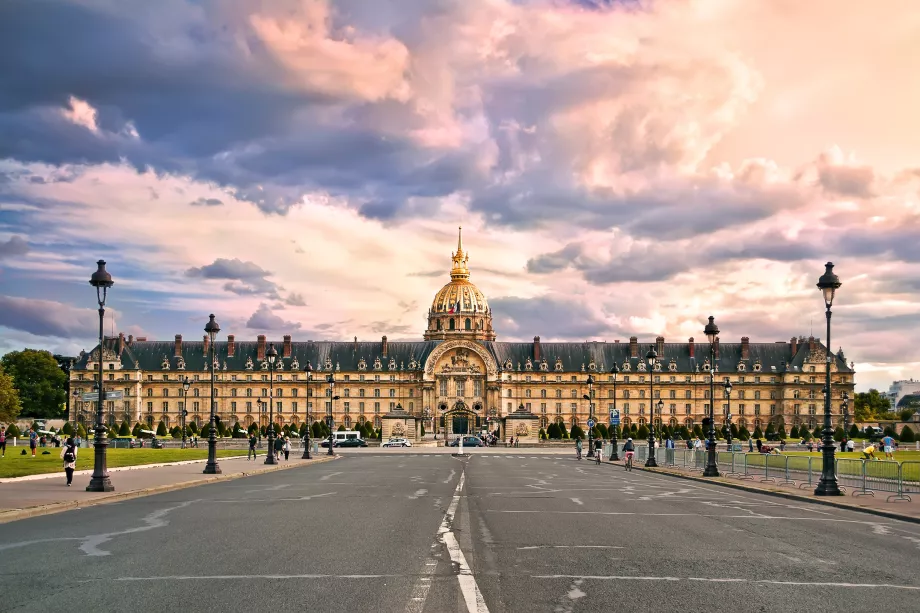 Invalides a Parigi