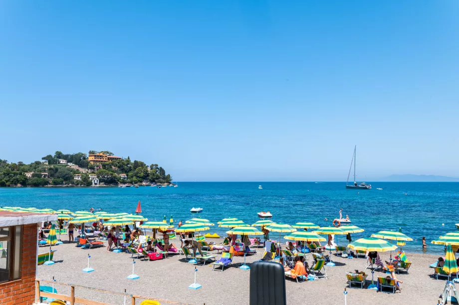 Porto Santo Stefano, spiaggia