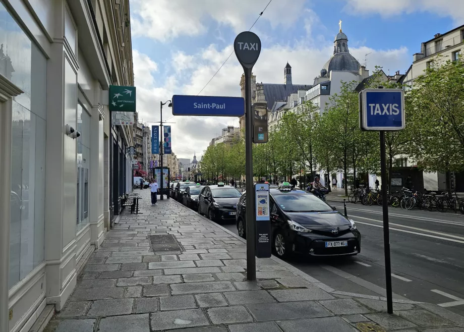 Taxi a Parigi