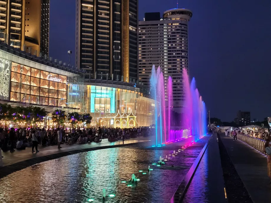 Fontana di Iconsiam