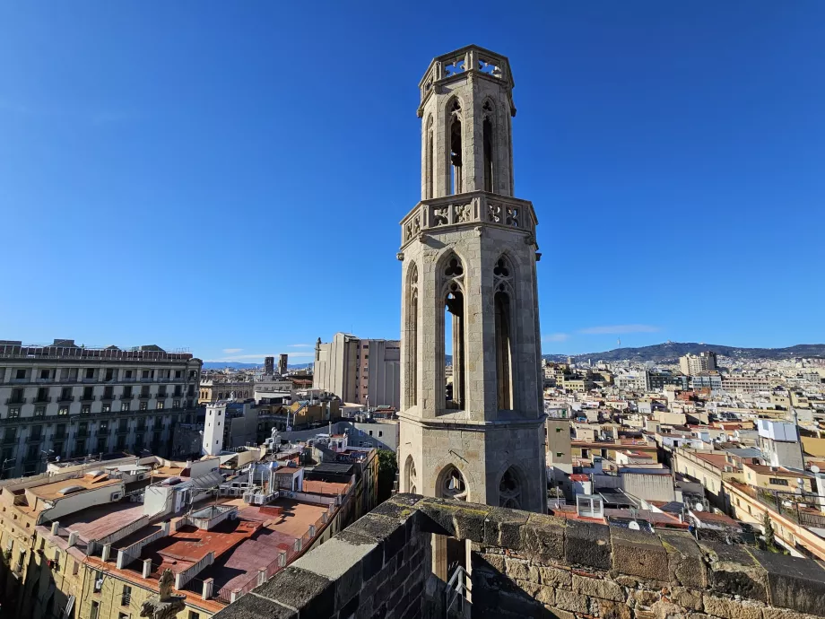 Vista dal tetto della chiesa di Santa Maria del Mar