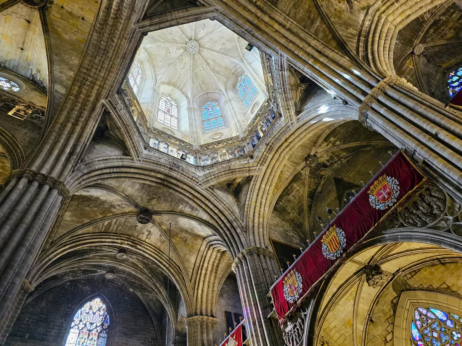 Cattedrale di Barcellona, interno