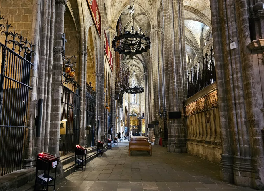 Cattedrale di Barcellona, interno