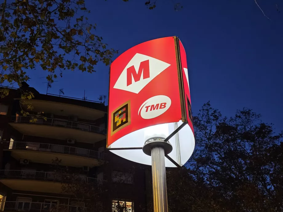 Segnalazione dell'ingresso alla metropolitana