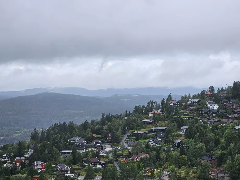 Vista dal trampolino Holemnollen