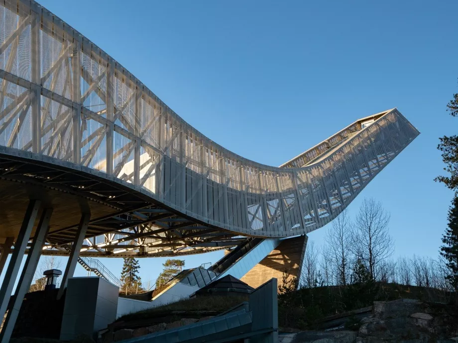 Salto con gli sci di Holmenkollen