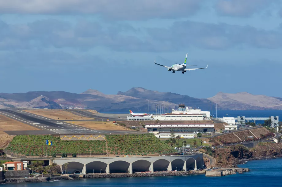 Atterraggio all'aeroporto di Madeira