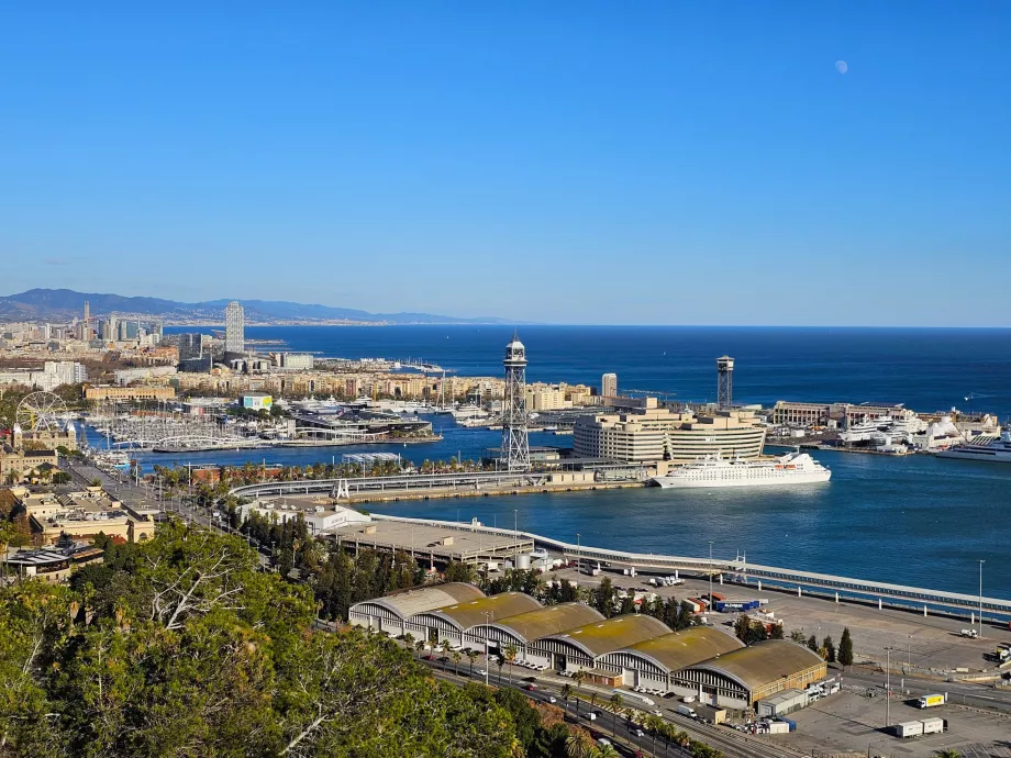 Vista di Barcellona dal Parco del Montjuïc