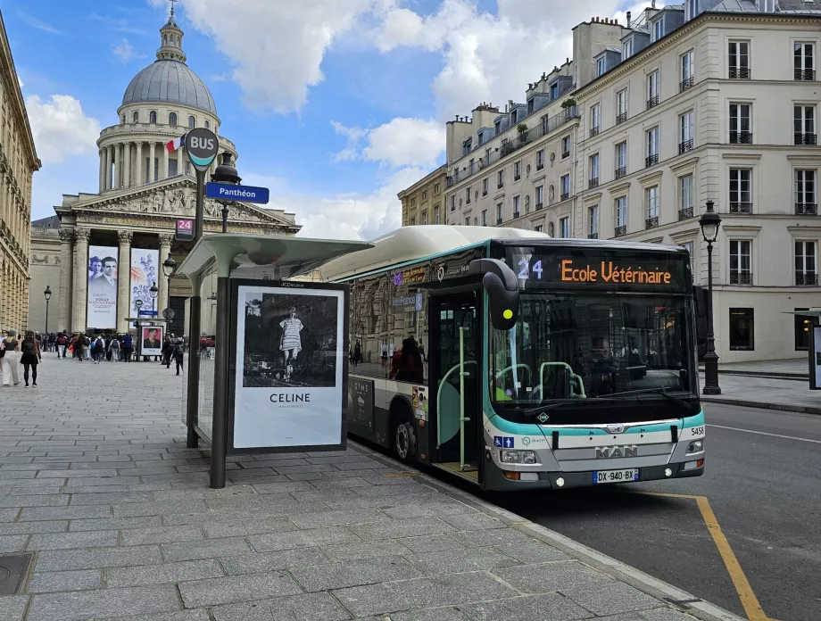 Autobus Parigi