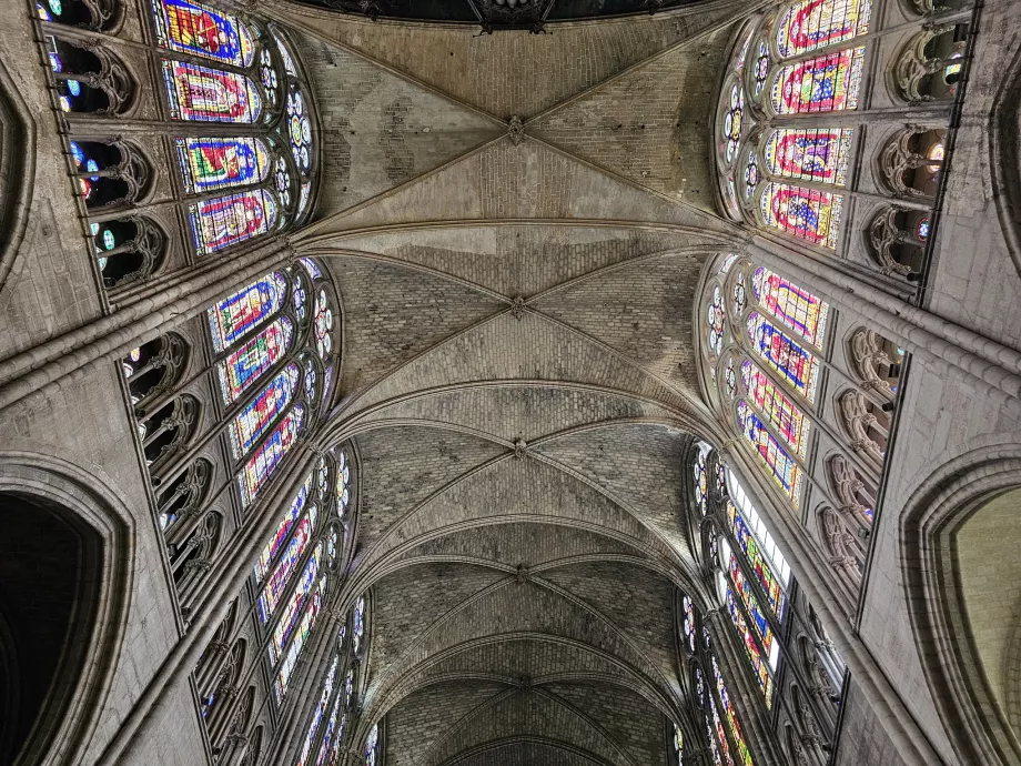 Interno della Basilica di St. Denis