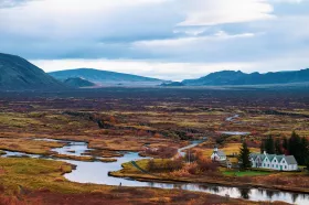 Paese Þingvellir