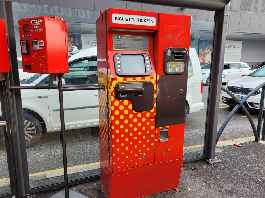 Biglietteria automatica dell'azienda di trasporti di Bergamo