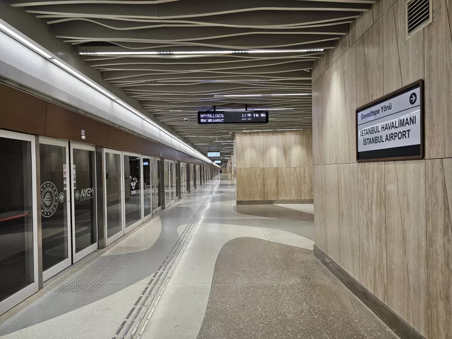 Stazioni della metropolitana dell'aeroporto di Istanbul