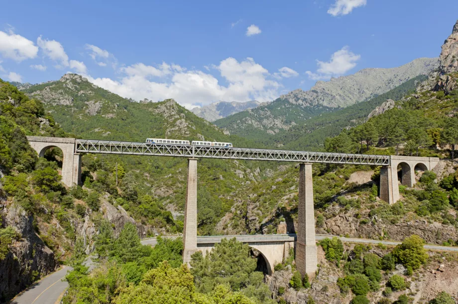 Treni Corsica