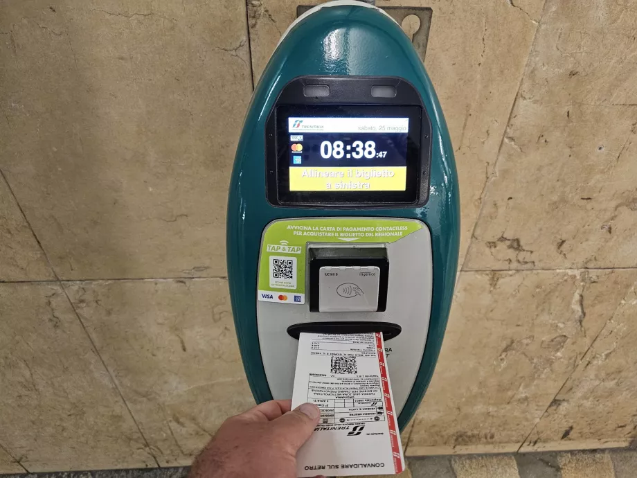 Validatore di biglietti ferroviari