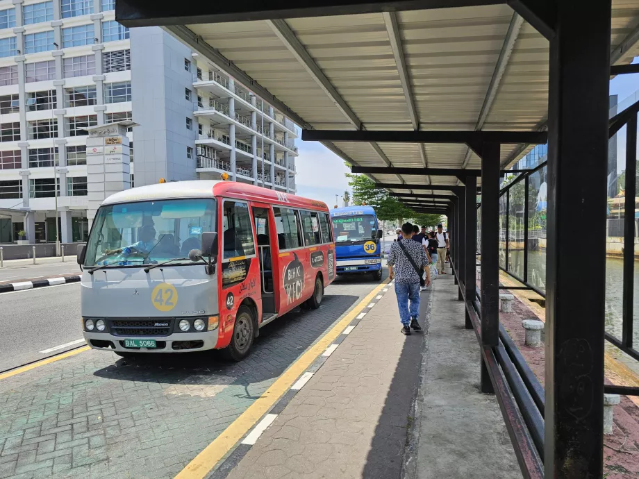 Stazione degli autobus BSB