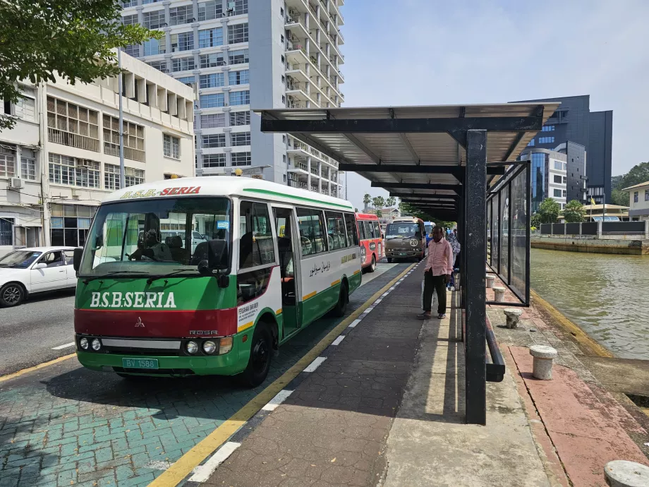 Stazione degli autobus di Bandar Seri Begawan