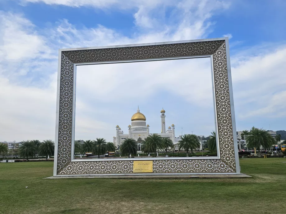 Telaio, Bandar Seri Begawan