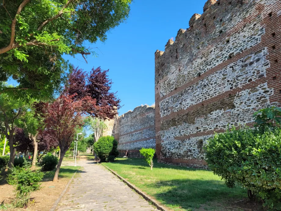 Parco intorno alle mura