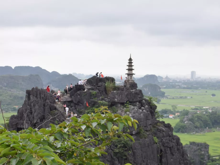 Punto di vista di Han Mua, Ninh Binh, Vietnam