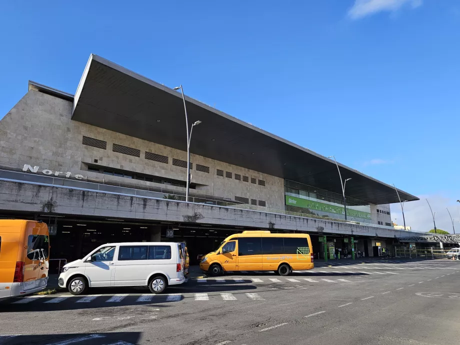 Terminal dell'aeroporto TFN