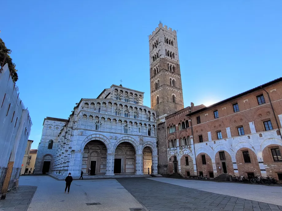 Facciata della cattedrale