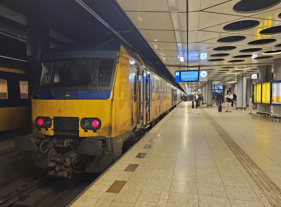 Train at AMS Airport