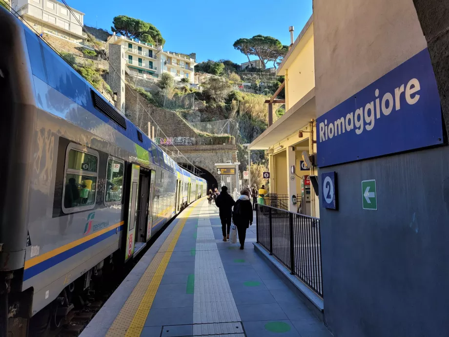 Stazione ferroviaria di Riomaggiore