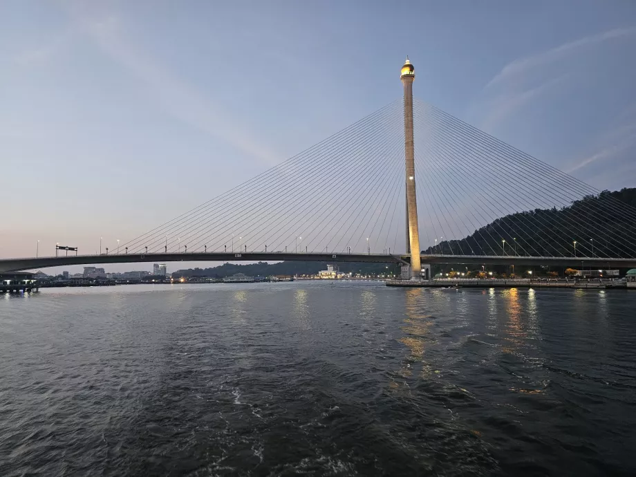 Ponte serale di Raja Istani