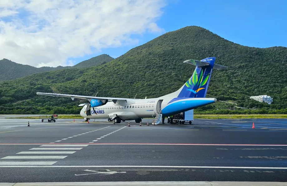 ATR72 all'aeroporto di Saint Martin SFG