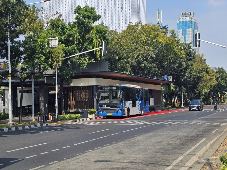 Autobus TransJakarta