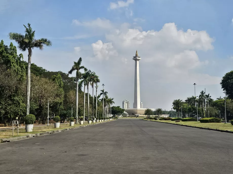 Parco intorno al Monumento Monas