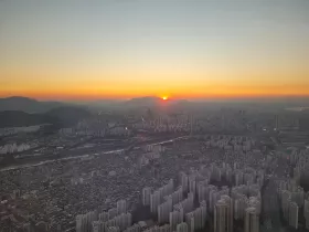 Vista dalla torre Lotte World