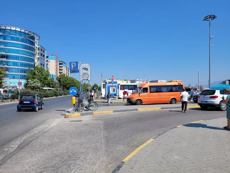 Stazione principale degli autobus nazionali Jug-Veri