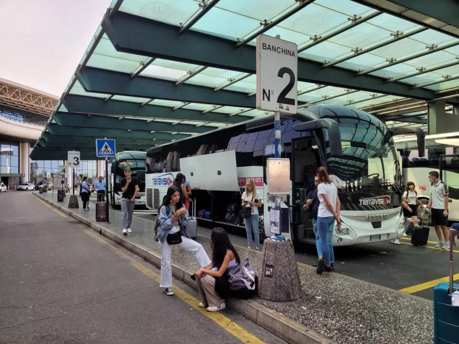 Bus stops in the direction of Milan