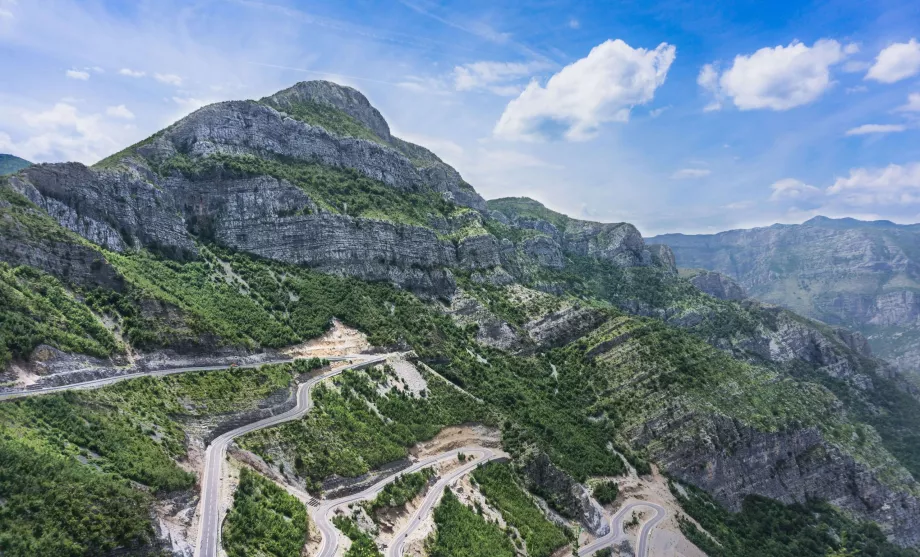 Strade albanesi