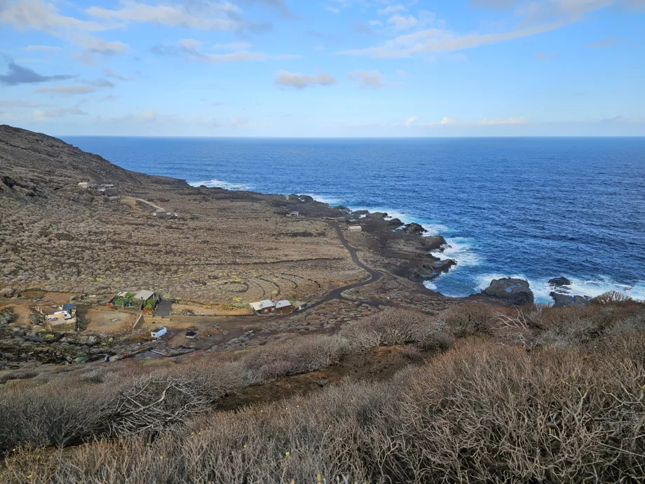 Paesaggio intorno a Charco Manso