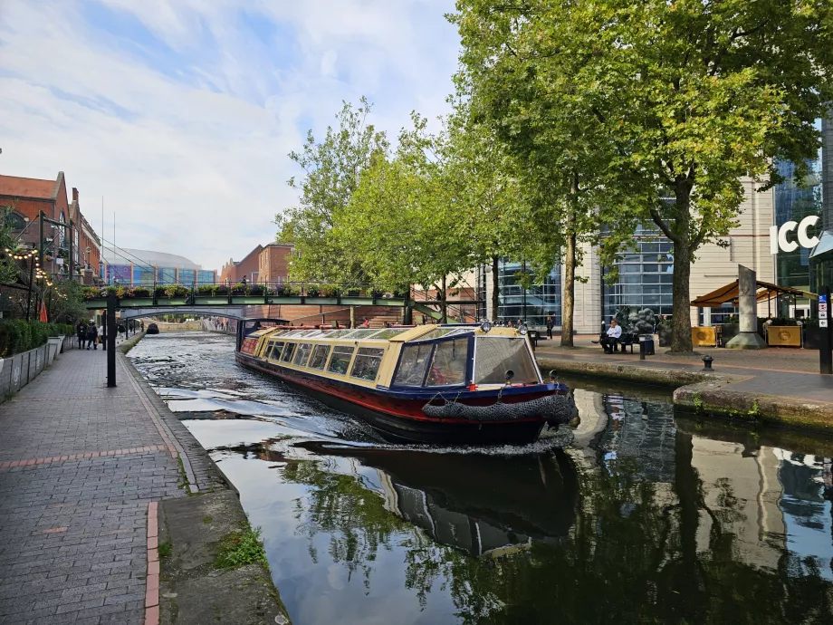 Nave a vapore sui canali di Birmingham