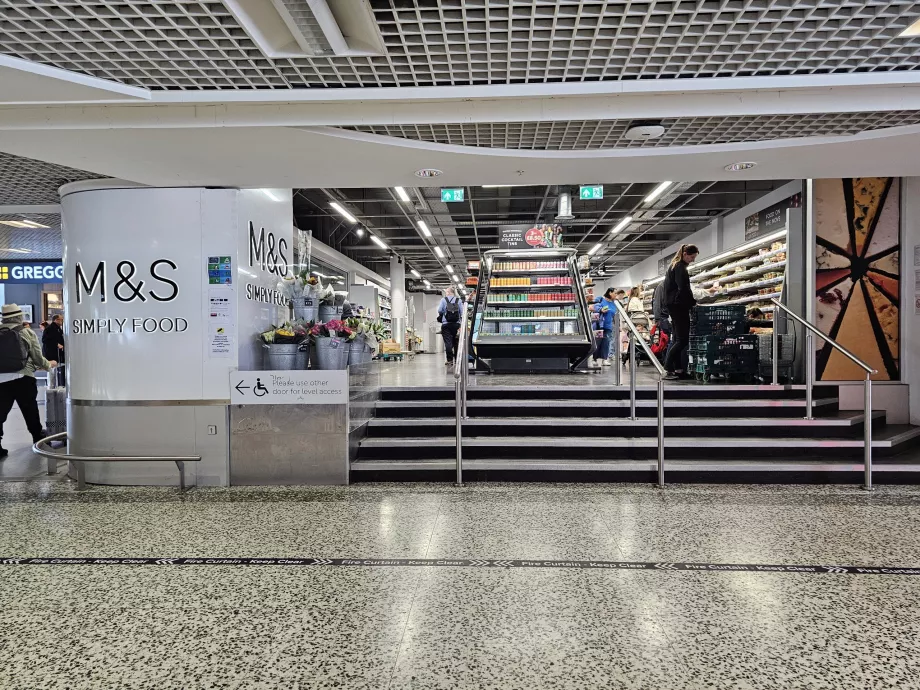 Marks &amp; Spencer, area pubblica