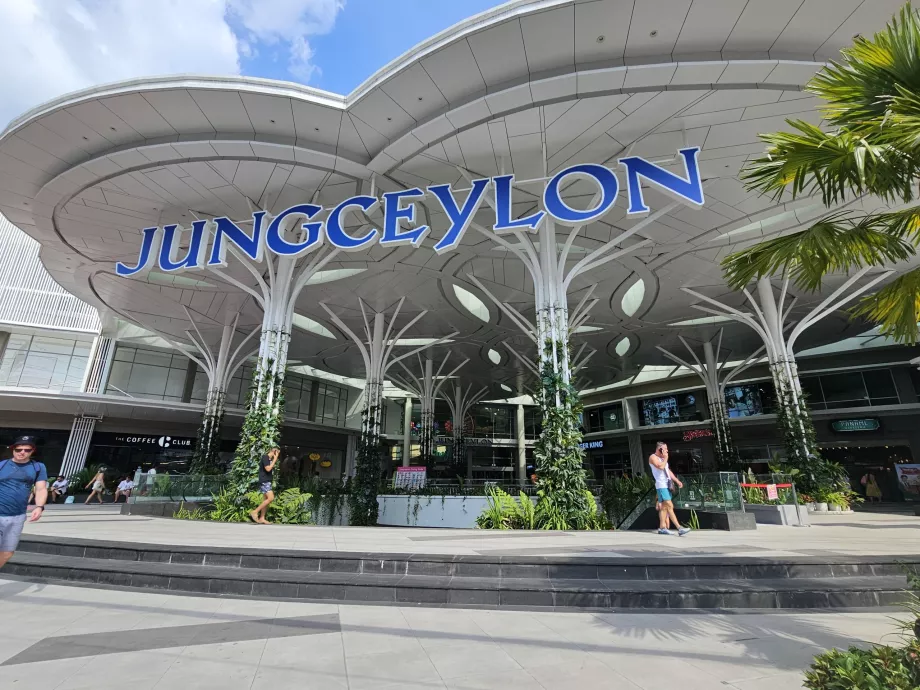 Centro commerciale Jungceylon, Patong